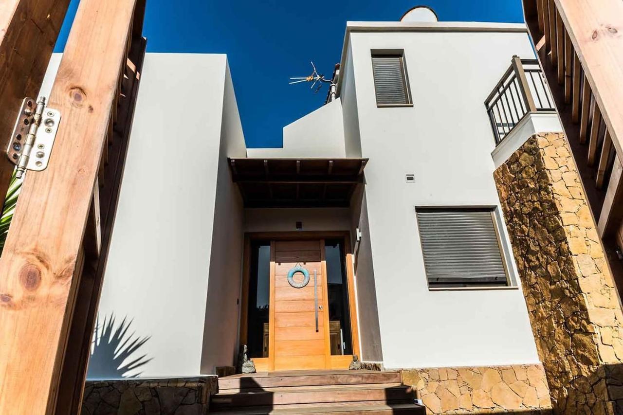 Paradise Beach House: piscina privada, playa 100m Corralejo Bagian luar foto
